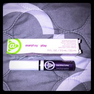 Mary Kay bold Fluid eyeliner